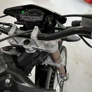 Motocicleta Todoterreno de Alto Rendimiento con Motor de Gasolina de 4 Tiempos y 200-400 CC, Transmisión por Cadena - Product Image 5