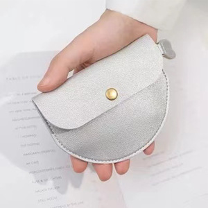 Monedero con diseño de pétalos al estilo japonés, organizador minimalista coreano para auriculares y cables de datos, monedero ideal para Instagram. - Product Image 3
