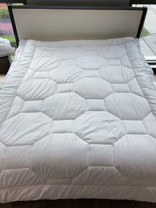 <span class=keywords><strong>Couette</strong></span> alternative au duvet 2-en-1 Airflow Cozy avec languettes aux coins pour une utilisation toutes saisons - Product Image 4