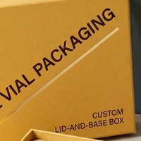 Boîte rigide en carton avec couvercle jaune personnalisé et insert en pulpe moulée pour flacons de peptides, 6 flacons, impression offset, logo estampé à chaud