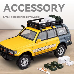 Wholesale Diecast Model Car 1:24 LC80 Land Cruiser with Sound and Light Pullback Decorate Collect Metal Car Mode SUV Car Model - Product Image 4