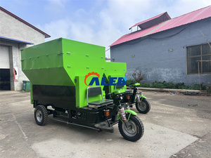 Spargitore Multifunzionale per Mangime Bovino e Ovino, Camion a Tre Ruote per Spargimento Fertilizzante - Product Image 6