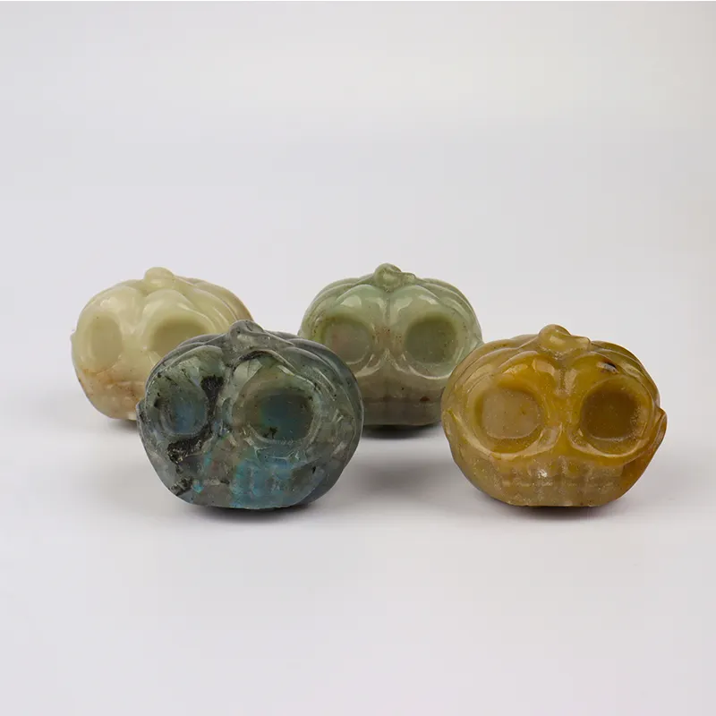 1.5 pouces Halloween cristal artisanat sculpture à la main pierre naturelle mini statue d'animal jade citrouille crânes figurine feng shui décoration de la maison