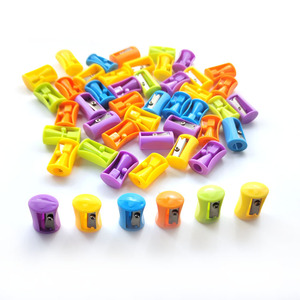 Taille-crayon écologique en plastique Kawaii, multicolore, en forme de tasse, petit taille-crayon pour enfants - Product Image 3