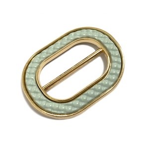 Venta al por mayor <span class=keywords><strong>de</strong></span> piezas <span class=keywords><strong>de</strong></span> hebilla <span class=keywords><strong>de</strong></span> zapato <span class=keywords><strong>de</strong></span> metal clips decorativos para sandalias Accesorios - Product Image 1