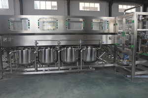 Machine de remplissage de bouteilles d'eau en bouteille 20 litres 19 litres 5 gallons - Product Image 3