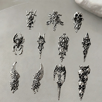 10 Pièces Breloques Métalliques Gothiques pour Ongles : Crâne, Araignée, Aile, Lance – Clous 3D pour Ongles, Décorations d'Art Ongulaire Punk Sombre pour Halloween, pour Manucure