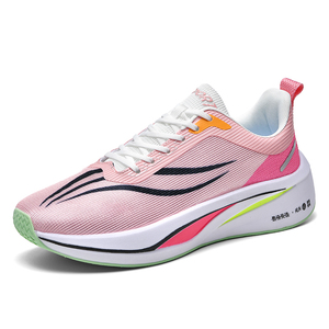 Zapatillas de running casuales para hombre, de nueva tendencia, ligeras, con cordones, placa de carbono, rebote, transpirables, de malla, para parejas - Product Image 1