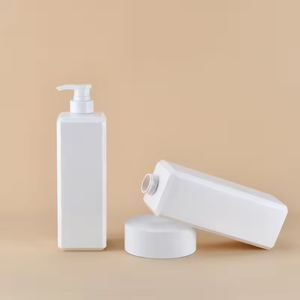 Vente en gros de flacons en plastique PET blanc de 1 litre avec pompe, flacons vides pour lotion/shampooing, capacité de 1000 ml, type de fermeture par pulvérisation - Product Image 5