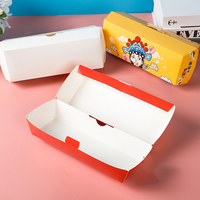 Conteneurs d'emballage flexographie à emporter personnalisés Hot Dog Papier Bâton de fromage Banane frite Plateau Maïs Chien Snack Boîtes de nourriture
