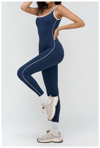 Mono Deportivo Personalizado Ecológico y Reciclable con Contraste de Color, Espalda Descubierta, Alta Elasticidad, Transpirable y sin Mangas para Yoga - Product Image 4