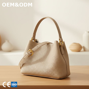 3245 -1 <span class=keywords><strong>Sac</strong></span> Fourre-tout en Cuir <span class=keywords><strong>de</strong></span> Vachette pour Femme, Petit <span class=keywords><strong>Sac</strong></span> à Main <span class=keywords><strong>de</strong></span> Travail, Offres <span class=keywords><strong>Black</strong></span> <span class=keywords><strong>Friday</strong></span> pour Femmes, en Cuir avec Fermeture Éclair - Product Image 1