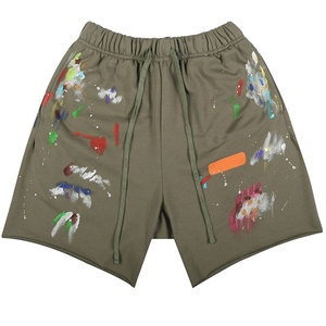 Shorts de survêtement en molleton français surdimensionnés pour hommes, personnalisés, style streetwear, motif d'encre éclaboussée, imprimé en couleur, ourlet brut - Product Image 1