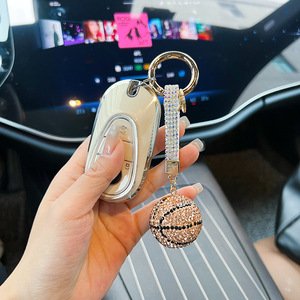 Portachiavi a forma di pallone da basket con strass, regalo creativo di compleanno per accessori auto e borse, in lega con lettere in rilievo - Product Image 4