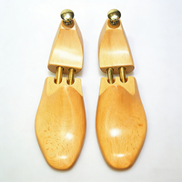 Nouvelles formes de chaussures de voyage ajustables en cèdre Baifangyi personnalisées, anti-déformation, pour hommes, formes de chaussures de marque résistantes à l'usure