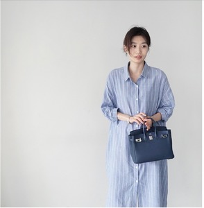 Robe décontractée mi-longue en crêpe à rayures, taille naturelle, manches longues, style navetteur, pour femme, collection printemps-automne, vente en gros - Product Image 4