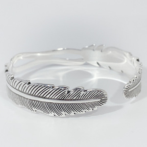 <b>Feather</b> Bracelet Tibetan Silver Open Face Unisex Party Jewelry - Product Image 1