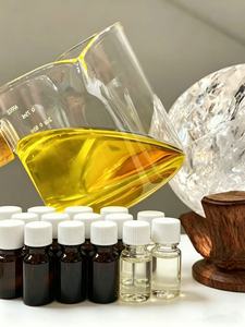 Aceite de Fragancia Arabian Oud & White Tea - <span class=keywords><strong>Perfume</strong></span> Concentrado Premium con Extracto de Plantas - Product Image 5