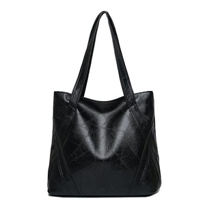 กระเป๋าโท้ทโยคะแบบซิปปิดด้านบนลายราศี - Product Image 1