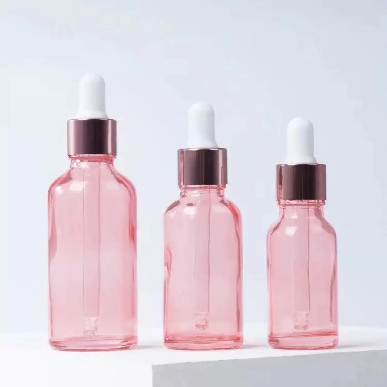 5ml 15ml 30ml bottiglia di vetro contagocce con confezione bottiglia di vetro rosa con bottiglia per oli essenziali