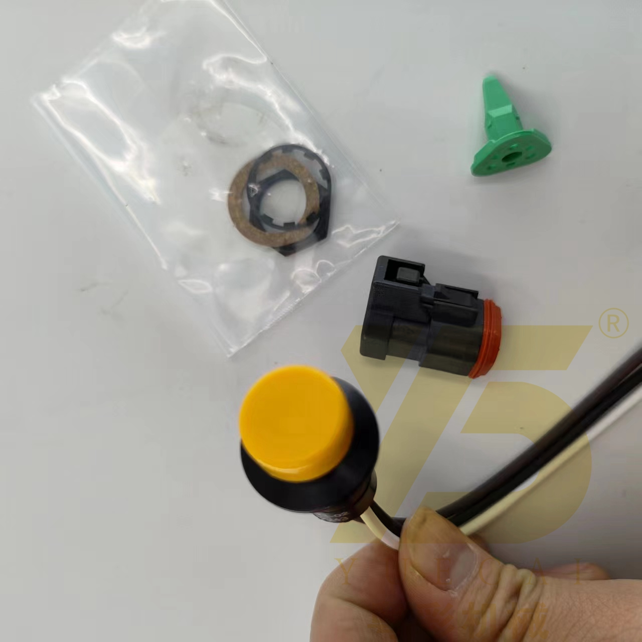1493 新品スイッチ YUE CAI 263-1493 Toggle Switch for Construction Machinery