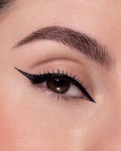 Delineador de Ojos en Gel a Prueba de Agua, de Secado Rápido, Larga Duración, Anti-Manchas, con Logotipo Personalizado para Mujeres - Product Image 5