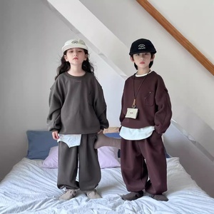 2025 primavera nuova felpa Casual a due pezzi con ricamo a lettere stile coreano abbigliamento alla moda per bambini - Product Image 1