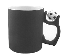 <span class=keywords><strong>Tasse</strong></span> à café de Football, noir, sensible à la chaleur, blanc, avec revêtement changeante, impression <span class=keywords><strong>personnalisée</strong></span>, vente en gros, 11oz, 1 pièce - Product Image 2