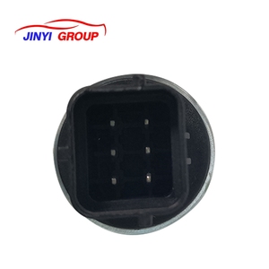 Válvula de control de aire en reposo adecuada para Subaru Impreza 93-99 A33660R00 22650AA240 - Product Image 3