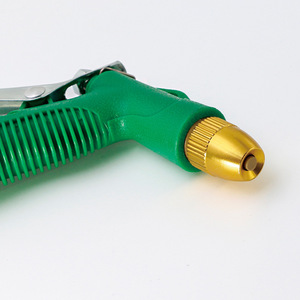 Pistola de agua de plástico con pulverizador de alta presión, cabezal chapado en cobre, flujo ajustable para lavado de autos y riego de jardines - Product Image 2