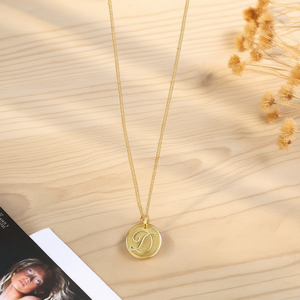 Collana con ciondolo a forma di lettera D ZL, tono oro, acciaio inossidabile, gioielli minimalisti da donna - Product Image 3