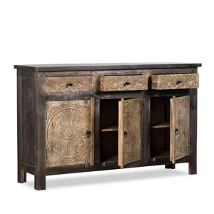 Armoire de salle à manger d'inspiration classique et patrimoniale, fabriquée en bois dur durable avec des sculptures artisanales détaillées et fonctionnelles - Product Image 6