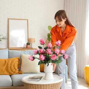 Fiori Artificiali Realistici in Seta, <span class=keywords><strong>Rose</strong></span> Finte in PE per Bouquet da Sposa, Decorazione Casa e <span class=keywords><strong>Giardino</strong></span>, Fornitura all'Ingrosso Personalizzata OEM - Product Image 6