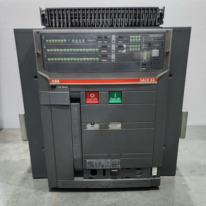 Nouveau disjoncteur original SACE E3S <span class=keywords><strong>MS</strong></span> 32 3 pôles 1SDA058979R1 3200A en stock - Product Image 2