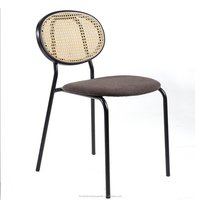 Chaises de salle à manger en bois de style nordique moderne, en rotin avec cadre en métal pour restaurant, chaise ronde avec dossier en osier, DC-1676