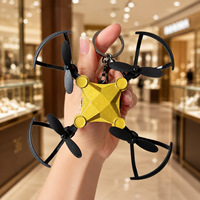 Porte-clés drone de simulation, petit modèle d'avion en plastique, pendentif, nouveauté, gadget, cadeau pour enfants et adultes, collection