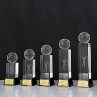 Trophée de golf personnalisé en cristal de verre avec base en cube et plaque dorée MH-Q0251
