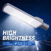 Lampadaire LED extérieur en alliage d'aluminium moulé sous pression AC SMD IP65 avec capteur photocellule 50-200W 3000-6500K, garantie 5 ans