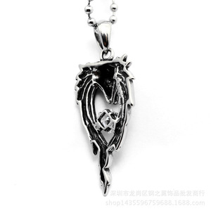 Collier pendentif loup Yunnique en acier inoxydable, motif griffe du zodiaque, serti de diamants blancs, bijou cadeau - Product Image 2