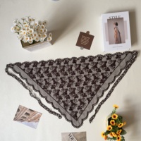 Petit foulard triangulaire en maille tricotée à motif floral, voile transparent, bandana, couvre-cheveux, cache-cou pour femme, usage quotidien