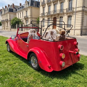 Voiture électrique classique rétro rouge à toit ouvert, 4 places, style vintage - Product Image 6