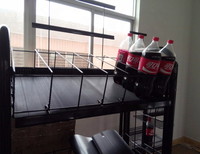 Présentoir en métal pour boissons gazeuses d'épicerie Présentoir pour bouteilles de boissons Présentoir pour coca cola