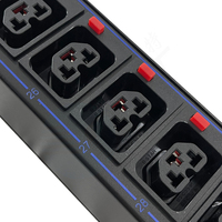 PDU de rack intelligent 0U 32A triphasé 36 prises C39 pour centre de données