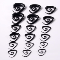 Nouveau tunnel de piercing en acrylique noir triangulaire en spirale conique avec dilatateur d'oreille pour homme, plug d'étirement, plug d'oreille escargot