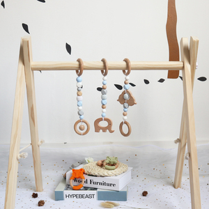 Aliexpress Offre Spéciale Éducatifs Écologiques Naturel Intérieur Activité Jouer En Bois Baby Gym Jouet Suspendu - Product Image 1