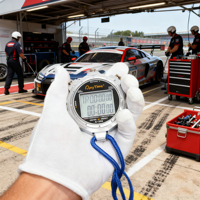 Chronomètre d'entraînement sportif professionnel en métal avec écran LCD électronique à 2 lignes, grande affichage, mémoire 60 tours, étanche, compte à rebours, pour l'extérieur
