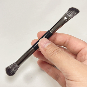 ชุดแปรงแต่งหน้าแบบพกพาหัวคู่กล่องสำหรับเดินทาง - Product Image 2