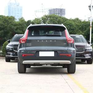 Nouveau pour <span class=keywords><strong>XC40</strong></span> 2025 SUV Automatique Turbo R17 Euro VI Essence/Pétrole Toit ouvrant panoramique Caméra arrière 360° Sièges électriques foncés Traction avant - Product Image 5