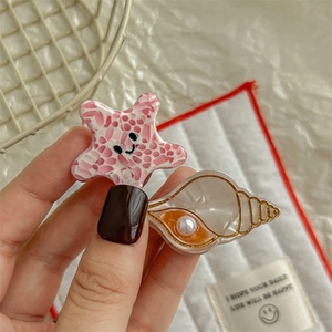 Vente en gros de pinces à cheveux miniatures en acétate style océan, avec motifs crabes, coquilles Saint-Jacques, dauphins, baleines, tortues, pour filles - Product Image 3