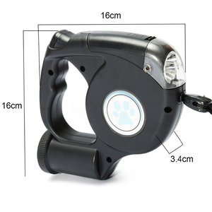 Laisse à LED pour <span class=keywords><strong>chien</strong></span>, lampe de poche rétractable automatique, laisse pour <span class=keywords><strong>chien</strong></span>, corde de Traction extensible avec <span class=keywords><strong>sac</strong></span> à ordures, accessoires pour chiens - Product Image 1